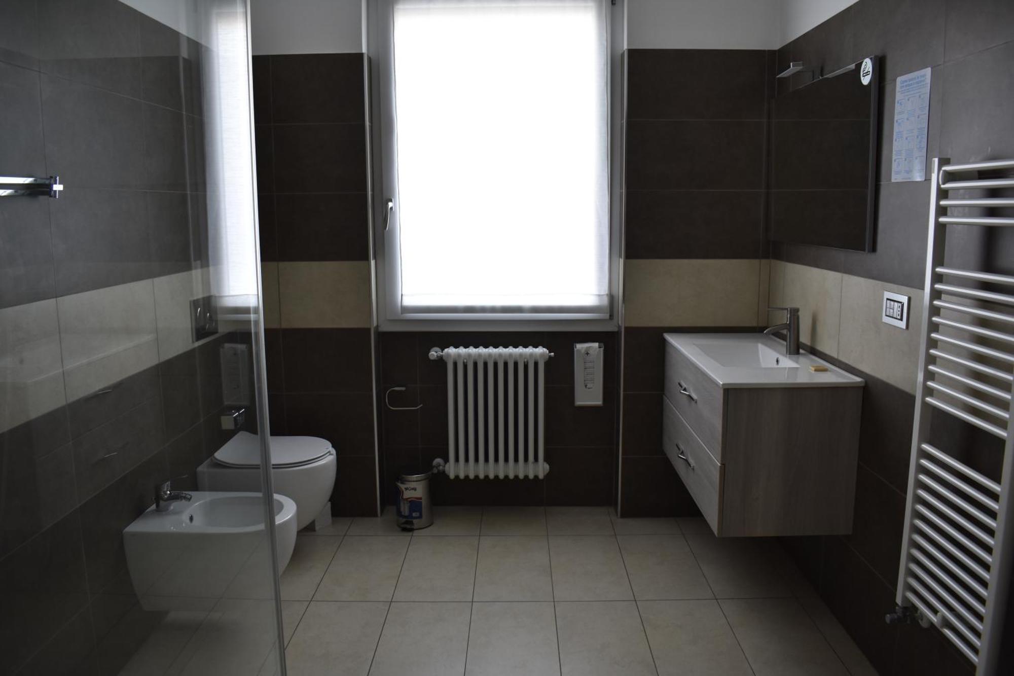 Double Room Private Bathroom
